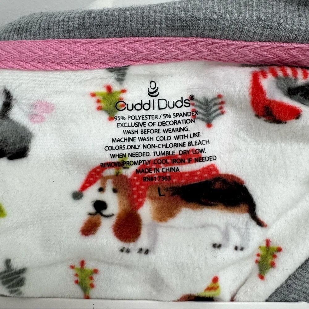 Cuddl Duds Christmas Dogs Fleece Pajama Set‎ Women Large V-Neck Top Joggers